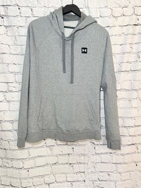 Under Armour Men’s Gray Pullover Hoodie. Size L